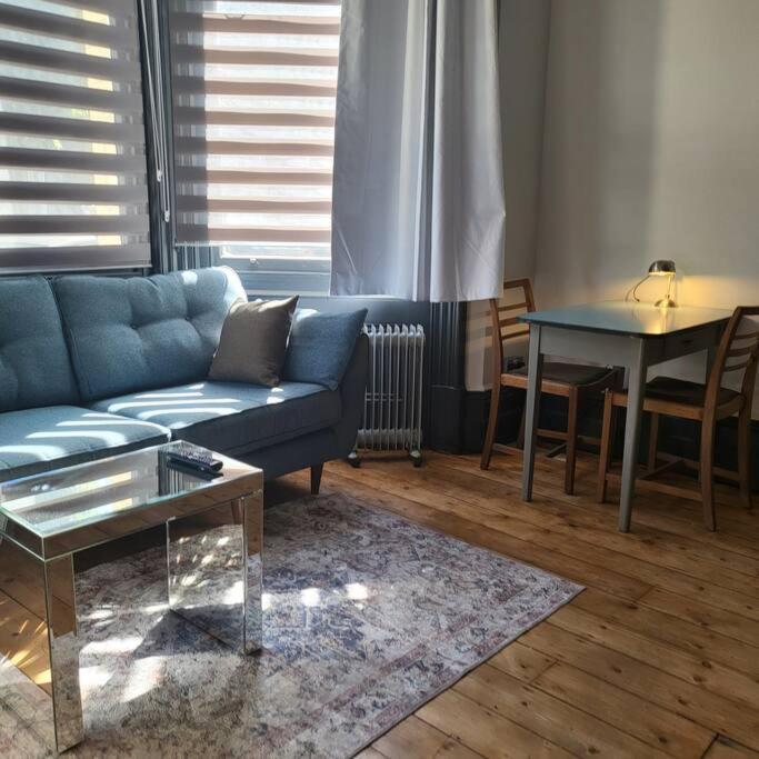 21 Mini Loft Apartment - Great Location - Comfy King Size Bed Brighton Exterior photo